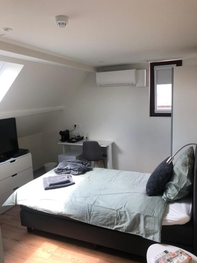 Hotel Fi'Lin Machelen Екстериор снимка